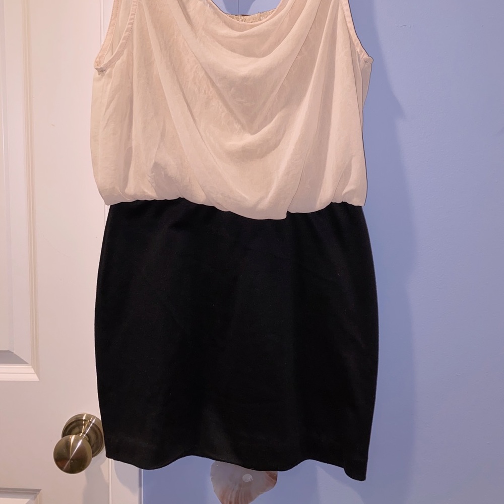 Perfect dress!!